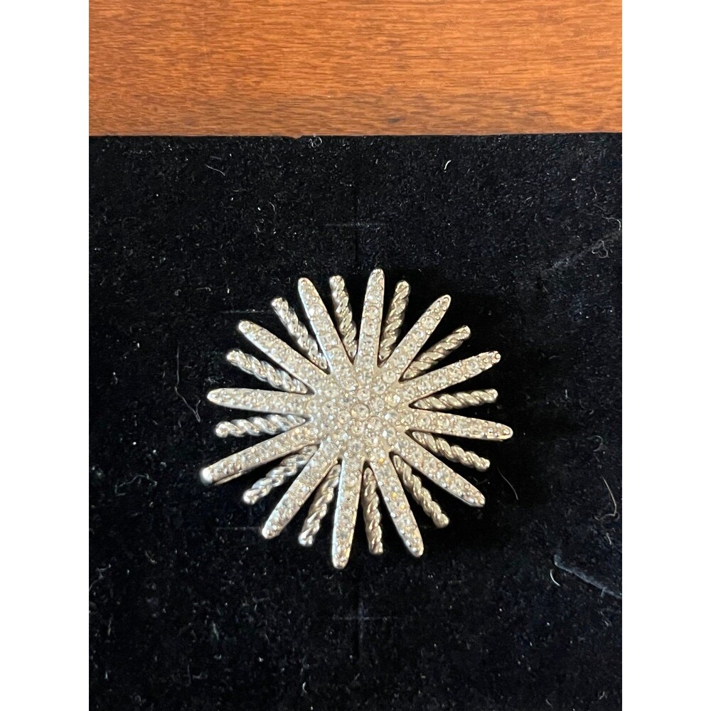 Vintage Crystal Starburst statement pendant 24 points